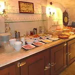Du Manoir Hotel