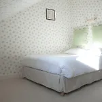 Du Manoir Hotel