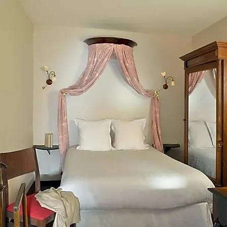 Hotel Du Manoir 2*