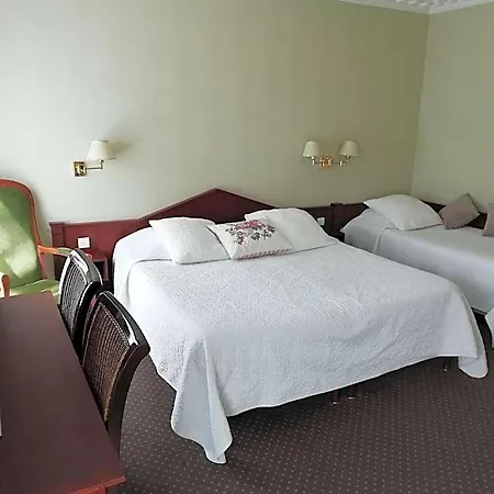 Du Manoir 2* Tours