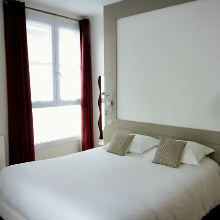 Du Manoir Hotel