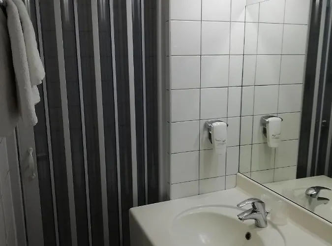 Hotel Du Manoir Tours